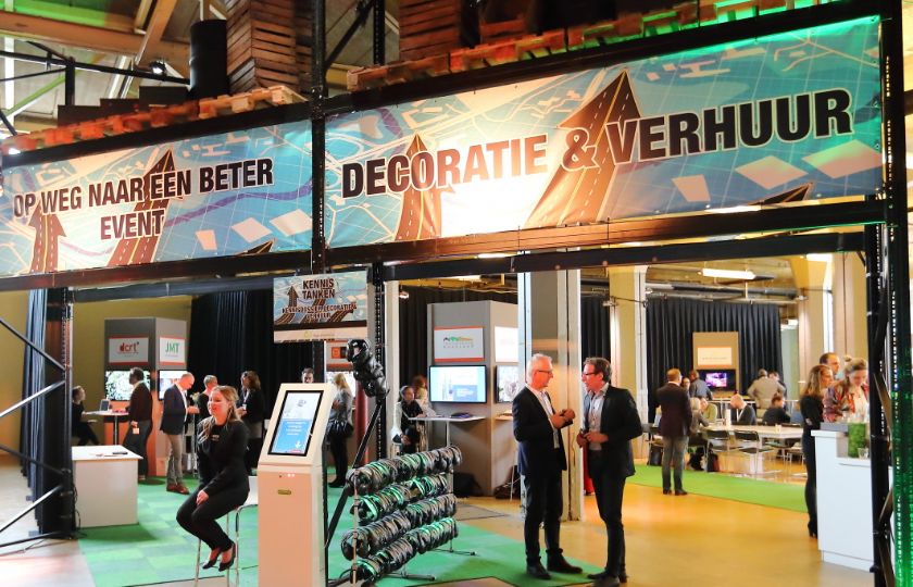 Online+Magazine+Crowd+Control%3A+van+triage+tot+signing+en+van+crowd+control+in+je+broekzak+tot+scans