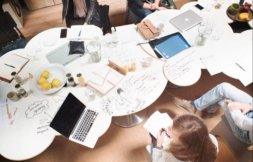 Waarom+traditionele+CRM%2Dsystemen+tekortschieten+voor+evenementenlocaties+%28en+wat+w%C3%A9l+werkt%29